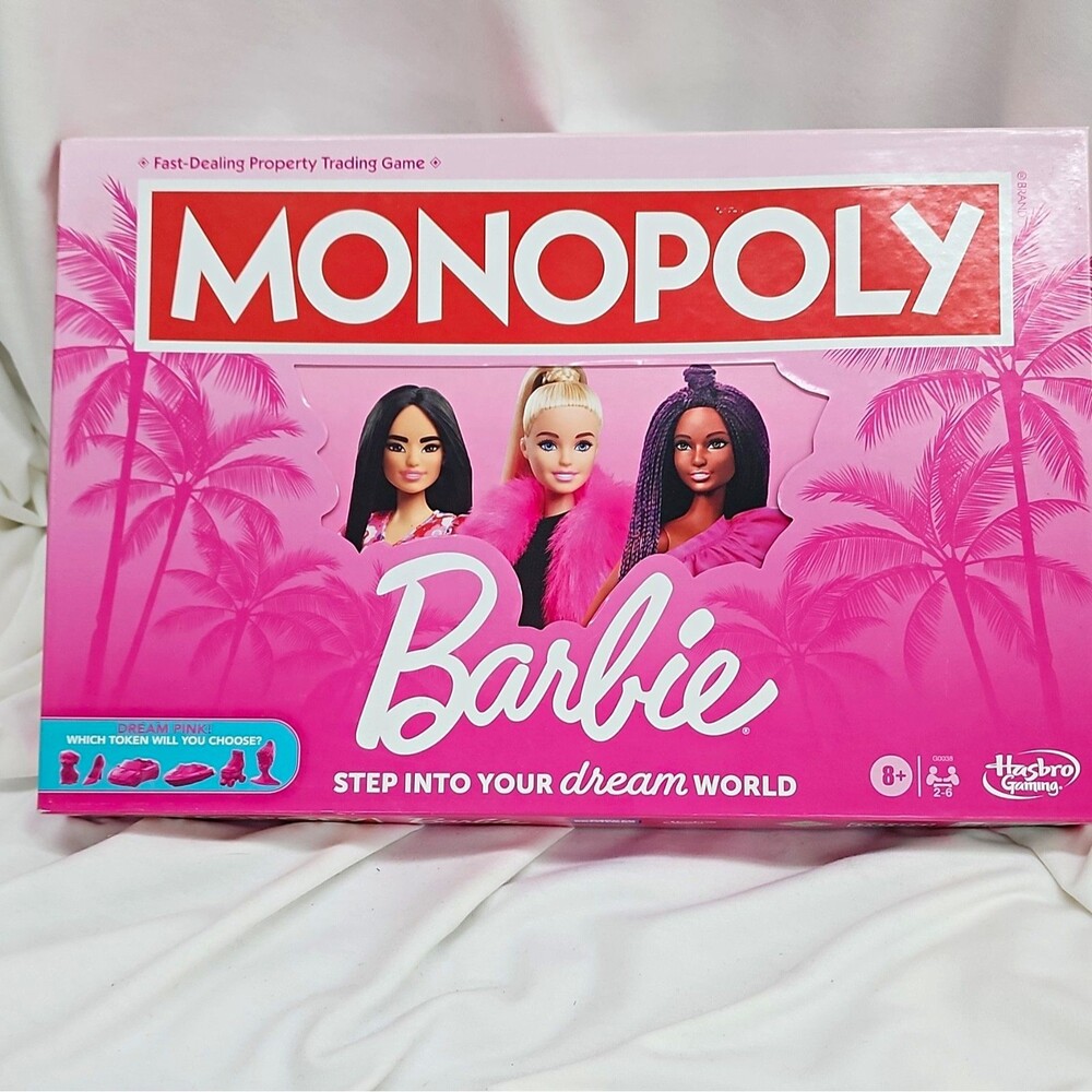 Barbie Monopoly Board Game, 2-6 Players, Ages 8+ Good Condition!